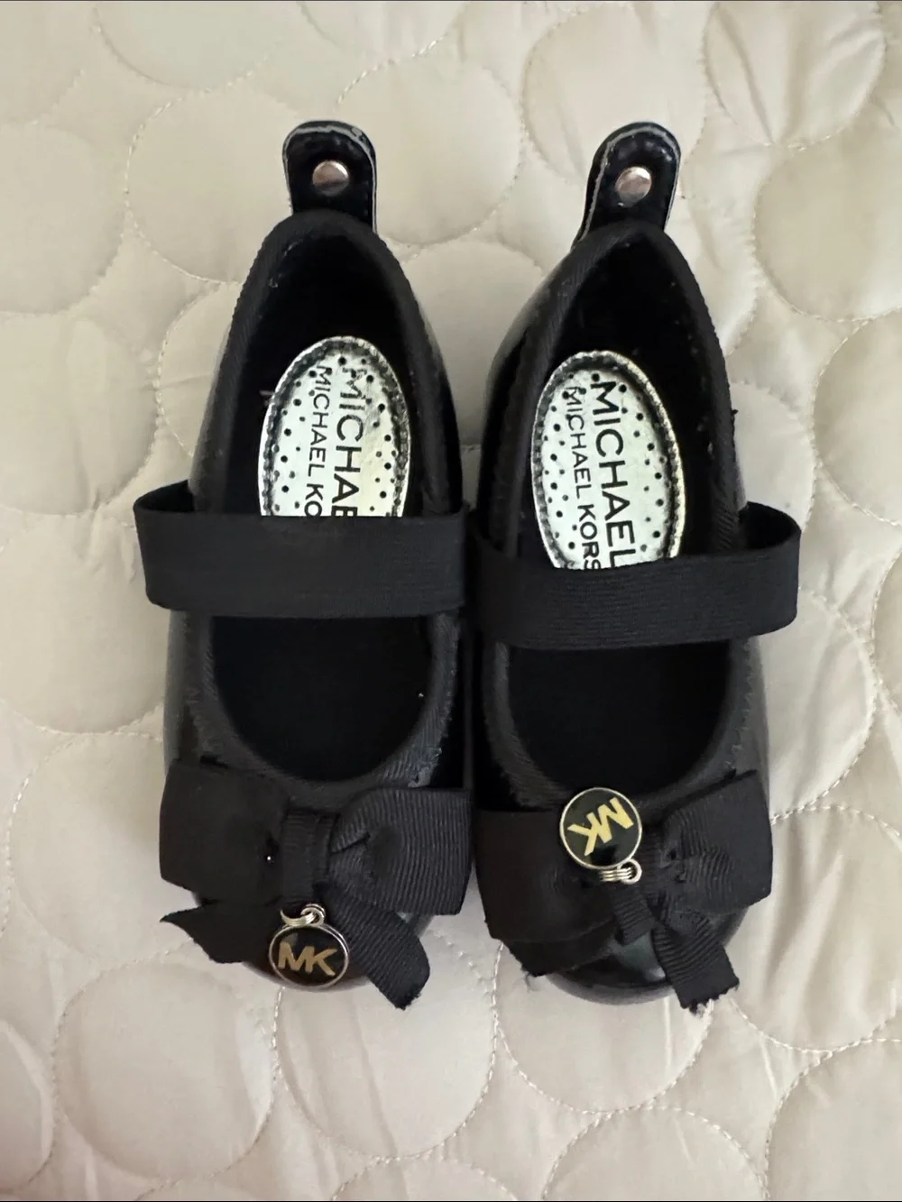 Michael Kors Little Girls Black Mary Jane Flats with Bow & Logo Charm